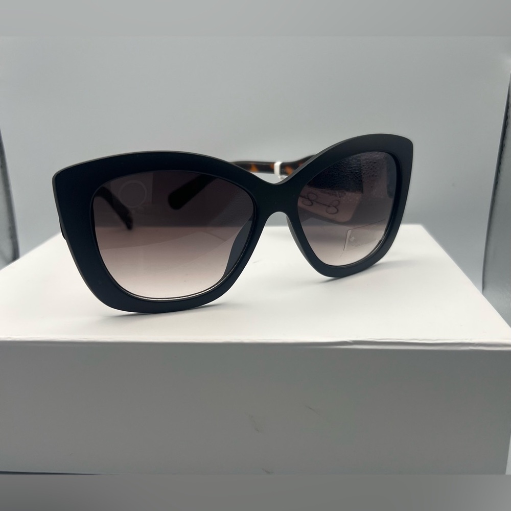 Jessica Simpson Women's Round Sunglasses Cat  J6343 Black And Brown - Picture 3 of 8